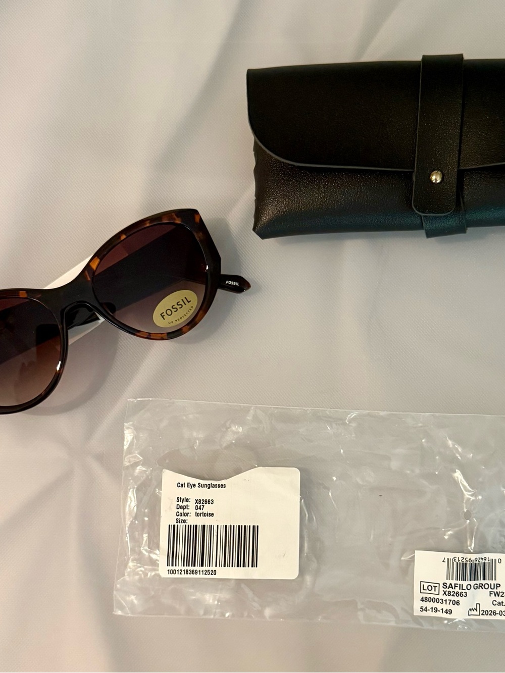 Fossil Tortoise Cat Eye Sunglasses with Black Case